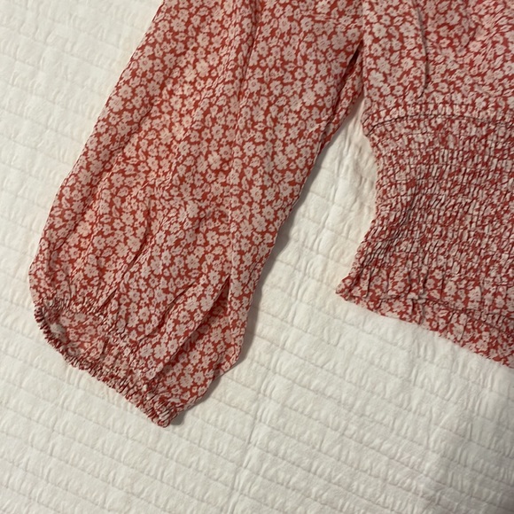 Floral American Threads top - Picture 2 of 4